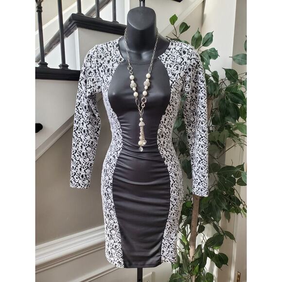 Good Time Women's White Black Rayon Round Neck Long Sleeve Knee Length Dress S - Picture 1 of 10